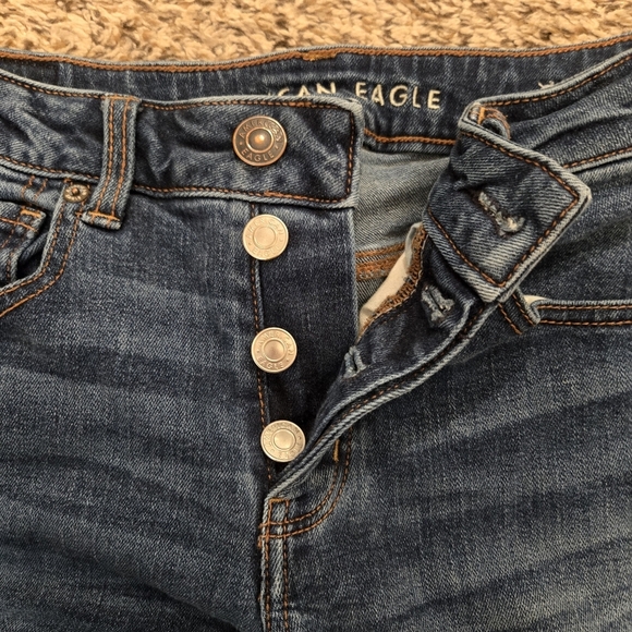 American Eagle Stretch Mid Rise Jeans Straight Leg Size 2 Short Four Button Fly - Picture 5 of 16